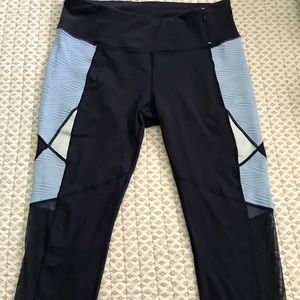 Cropped Athletic pants